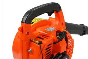 Dmuchawa Spalinowa Ogrodowa Do Lisci Lekka Demon-3