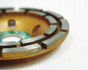 Tarcza Do Szlifowania Betonu Segmentowa 125 Mm-11