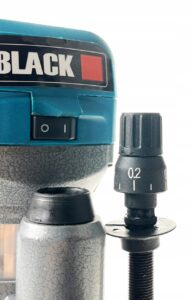 FREZARKA GORNOWRZECIONOWA 2400W 6/8MM + 12X FREZY-15