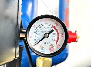 Sprezarka Powietrza Kompresor Olejowy Boxer 50l 210l/min-5