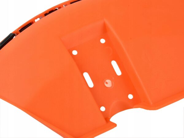 OSLONA GLOWICY Z NOZYKIEM DO KOSY SPALINOWEJ NA RURE 26MM-7