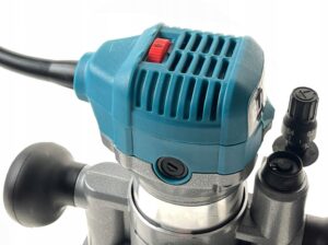 FREZARKA GORNOWRZECIONOWA 2400W 6/8MM + 12X FREZY-12